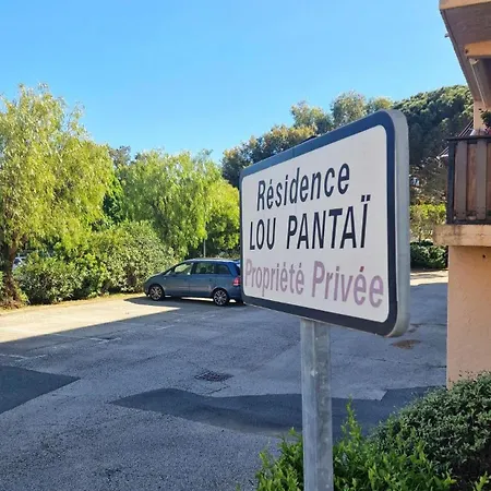 Paisible Belle Vue Et Proche De La Cavalaire-sur-Mer