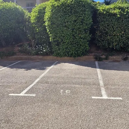 Paisible Belle Vue Et Proche De La דירה